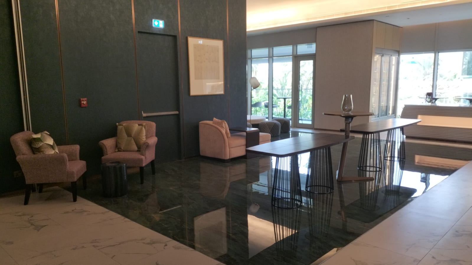 W Hotel Dubai Conference Room Flooring with Aximer supplied Porcelain Slab Tiles for the UAE